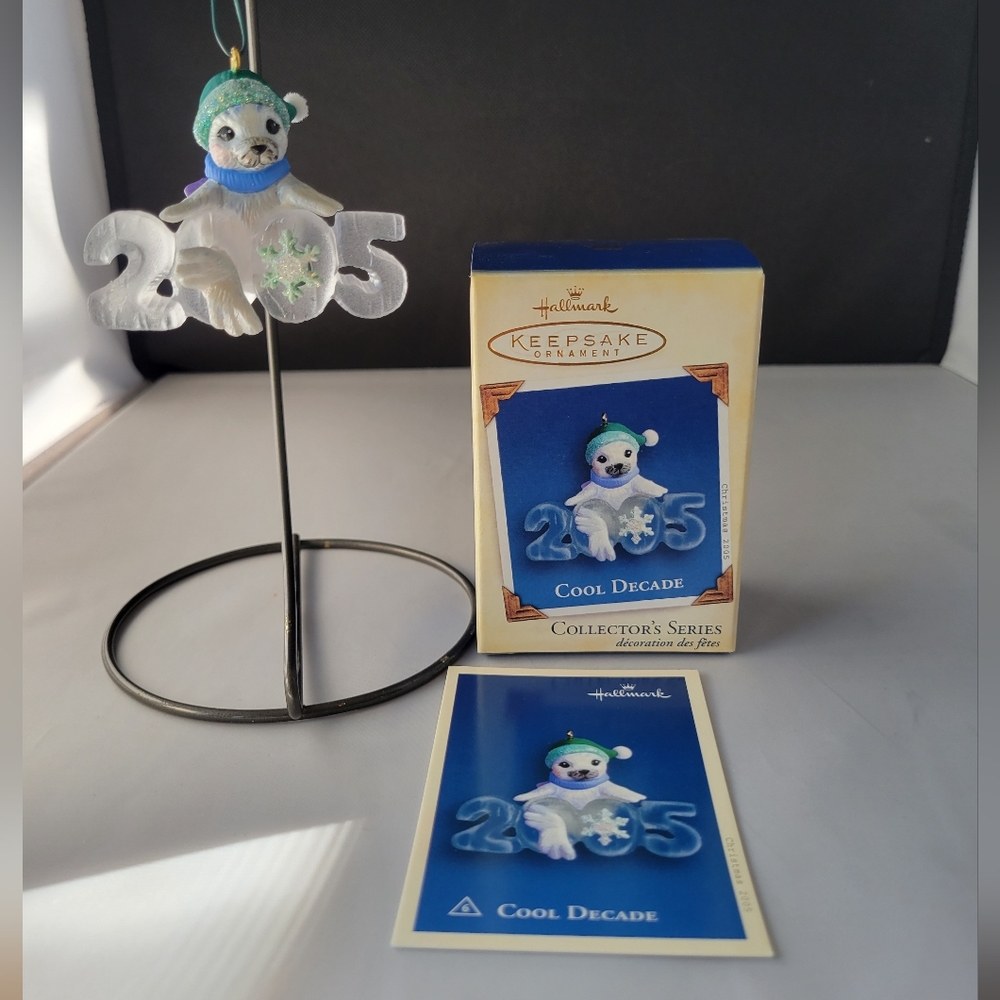 Vintage Hallmark 2005 Cool Decade 6th in the Series Ornament All Occasion/Christ